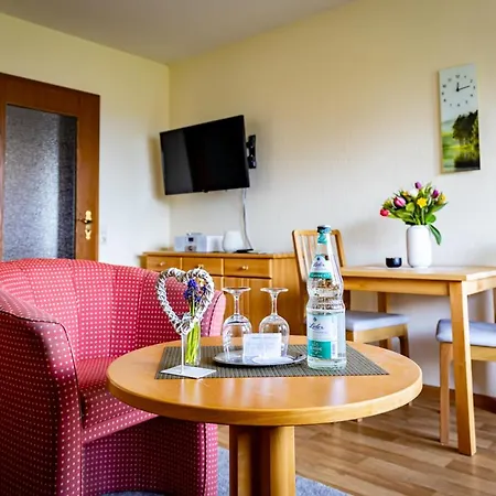 Gaestehaus Hoeferlin Pensjonat 3*