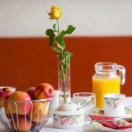 Gaestehaus Hoeferlin Pensjonat 3*